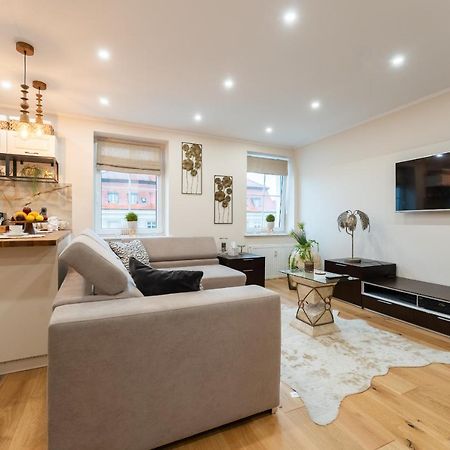 Apartament Zloty Jelonek - 4 Osobowy Na Placu Ratuszowym - Space Apart Jelenia Góra Екстериор снимка