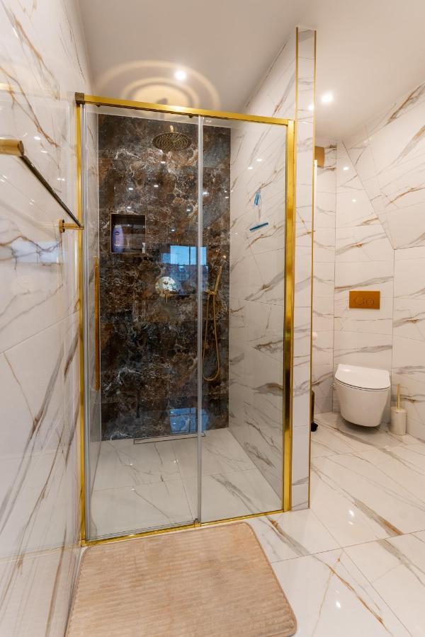 Apartament Zloty Jelonek - 4 Osobowy Na Placu Ratuszowym - Space Apart Jelenia Góra Екстериор снимка