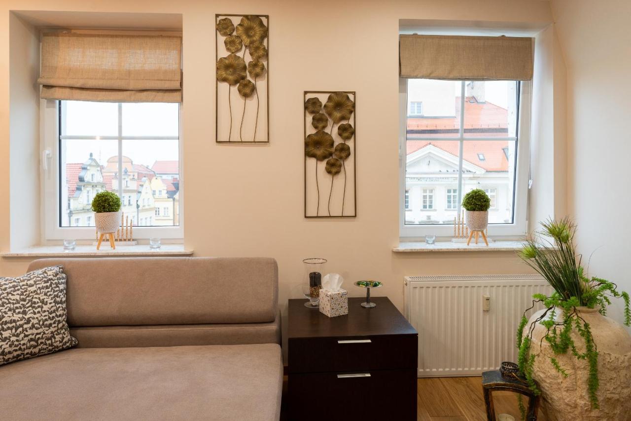 Apartament Zloty Jelonek - 4 Osobowy Na Placu Ratuszowym - Space Apart Jelenia Góra Екстериор снимка