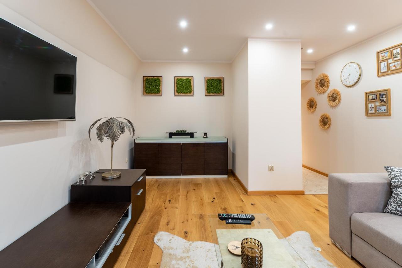 Apartament Zloty Jelonek - 4 Osobowy Na Placu Ratuszowym - Space Apart Jelenia Góra Екстериор снимка