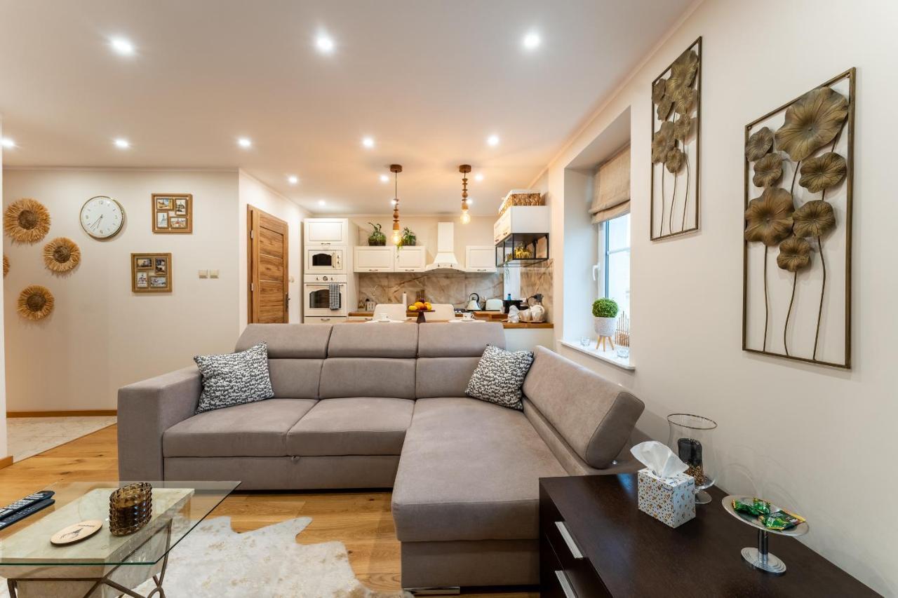 Apartament Zloty Jelonek - 4 Osobowy Na Placu Ratuszowym - Space Apart Jelenia Góra Екстериор снимка